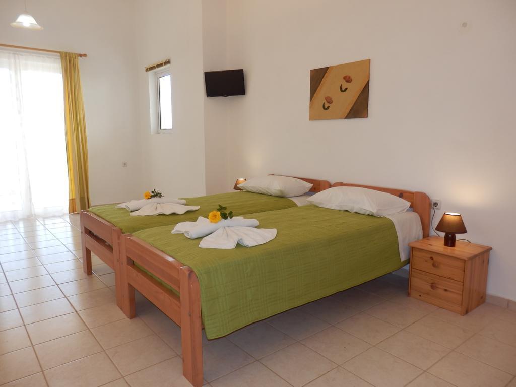 Maro Suites Tavronítisz Kültér fotó